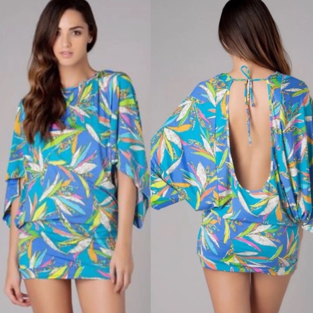 NWOT Trina Turk Multicolored Floral Print Swim Cover-Up Tunic Dress